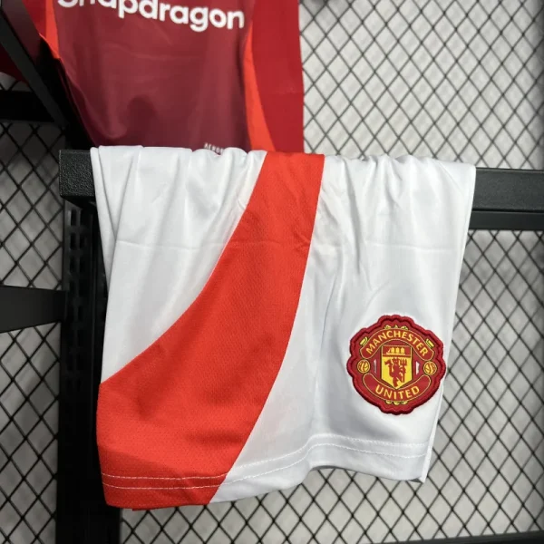 2024/25 Kids Manchester United Home Kit(Jersey+Shorts) - Image 8