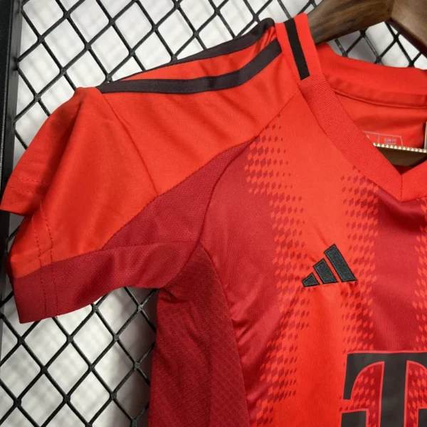 24 25 bayern munich home soccer kids kit jersey+shorts