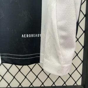 24 25 juventus home replica jersey