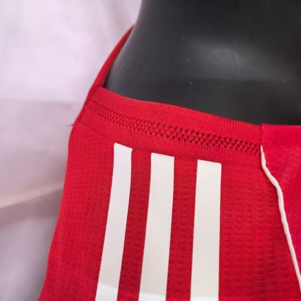2025/26 bayern munich home player version soccer jersey