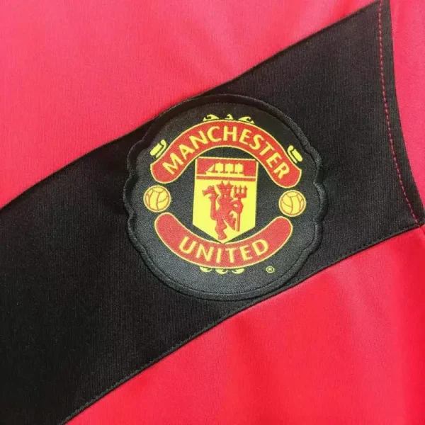 2009/10 Manchester United Retro Jersey Home - Image 4
