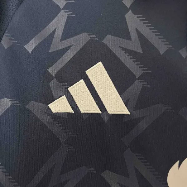 Manchester United Away Jersey 2024-25 - Image 4
