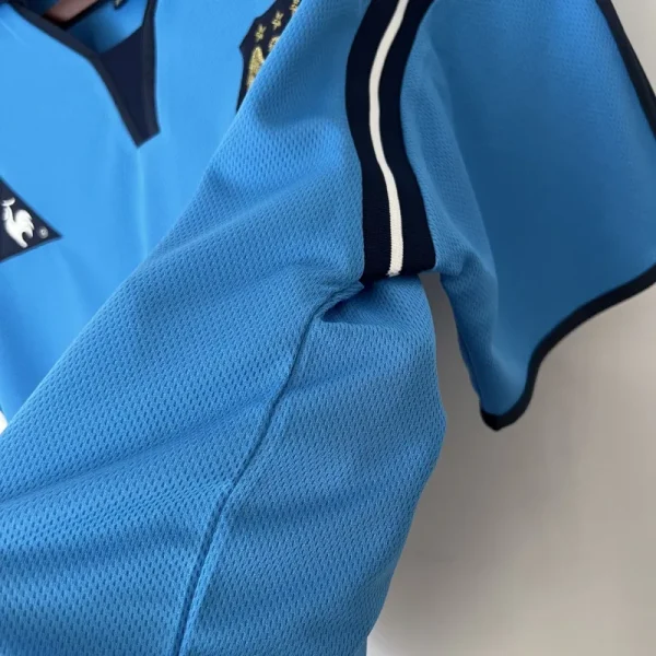 Manchester City Retro Home Jersey 2001/02 - Image 7