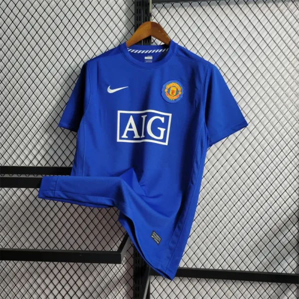 08-09 Manchester United Home #7 Ronaldo Retro Jersey - Image 4