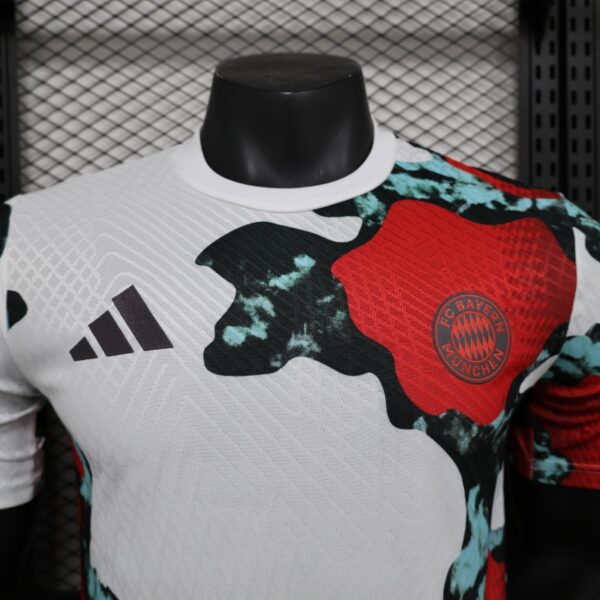 2024 25 bayern munich home player version soccer jersey