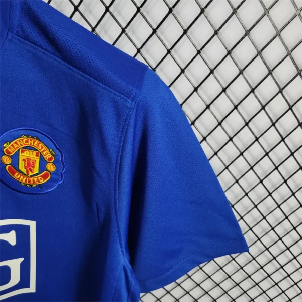 08-09 Manchester United Home #7 Ronaldo Retro Jersey - Image 3