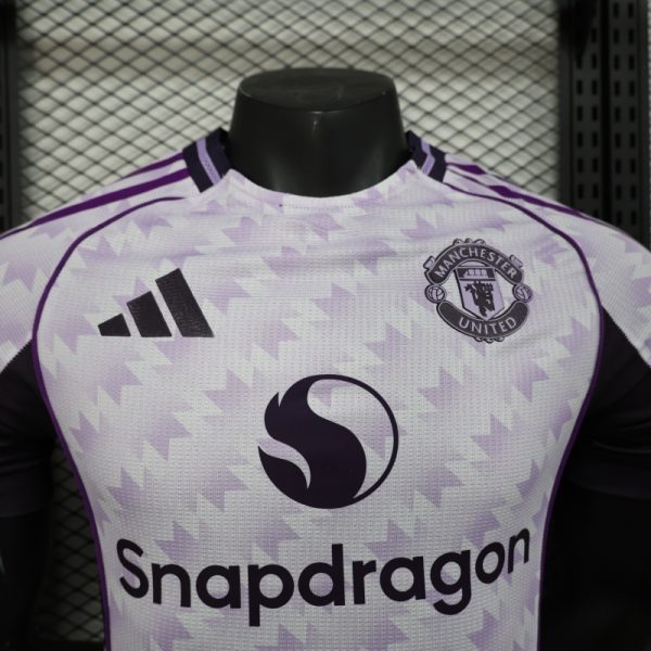 2025/26 Manchester United Away Jersey Player Version - Image 3