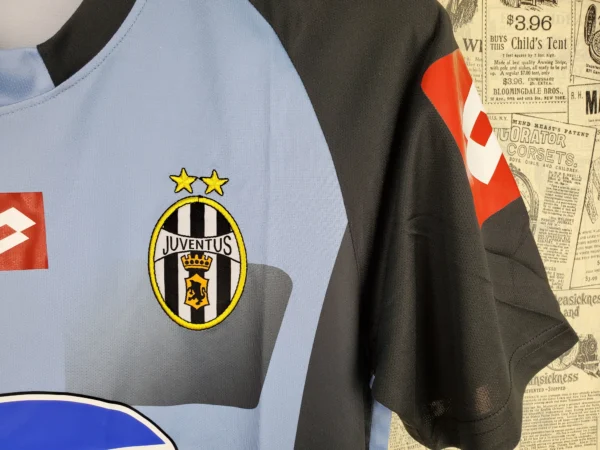 2002 03 juventus retro jersey goalkeeper grey