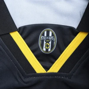 1996 97 juventus retro jersey away