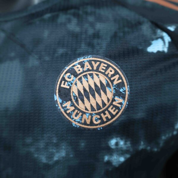 24 25 bayern munich away player version football jersey