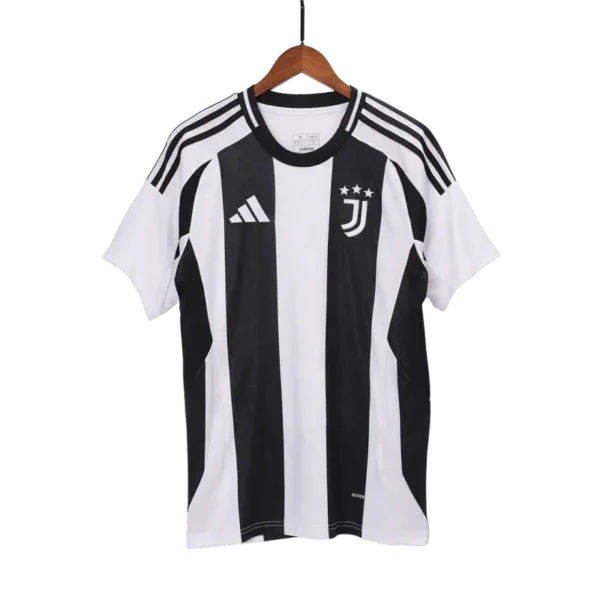24 25 juventus home kit(jersey+shorts)