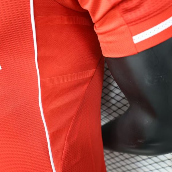 2025/26 Liverpool Home Player Version Soccer Jersey - Image 7