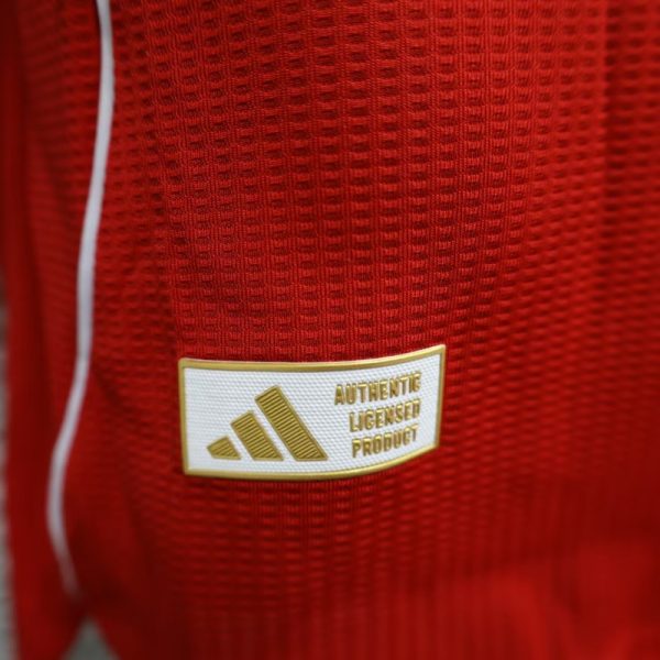 2025/26 Liverpool Home Player Version Soccer Jersey - Image 8