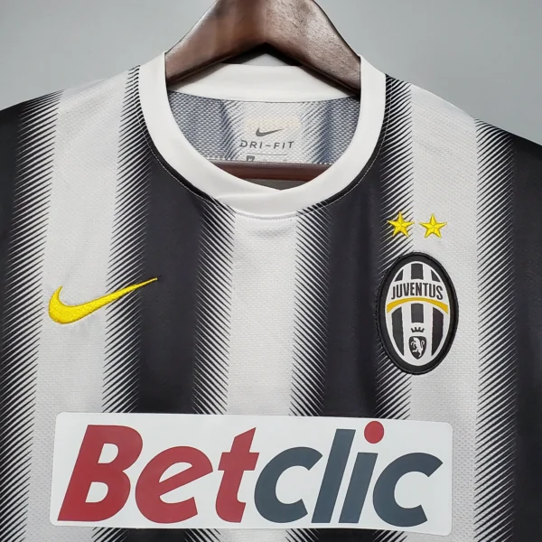 2011 12 juventus retro jersey home