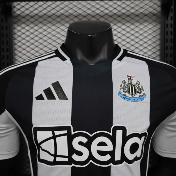 2024/25 newcastle united home jersey player version