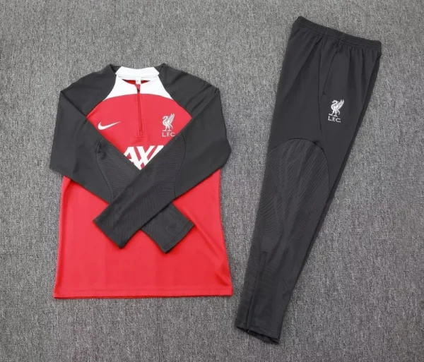 2024/2025 Liverpool Half-Pull Training Suit Red Football Shirt - Image 5