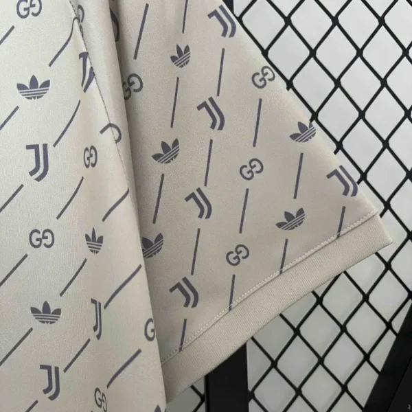 24 25 juventus co branded gucci kit special edition