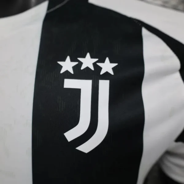 24 25 juventus home soccer jersey player version