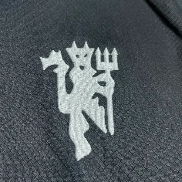 Manchester United Third Goalkeeper Jersey 2024-25 - Image 3