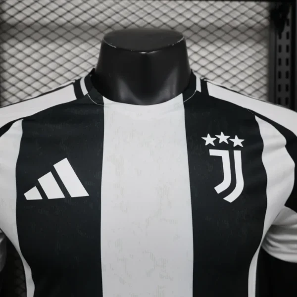 24 25 juventus home soccer jersey player version