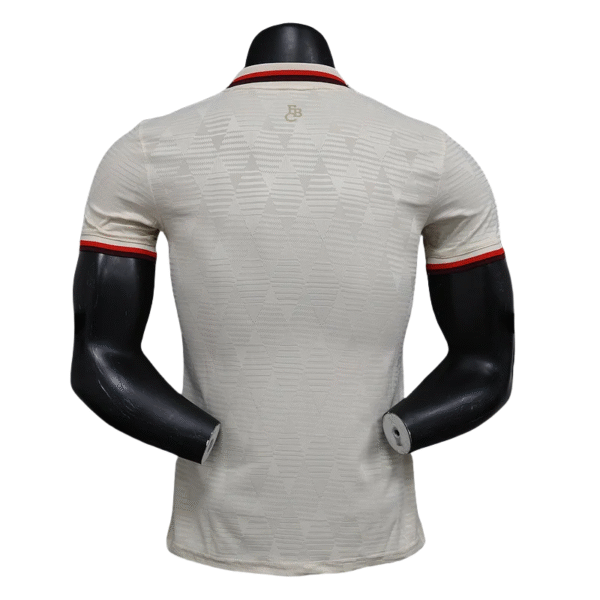 24 25 bayern munich third away player version