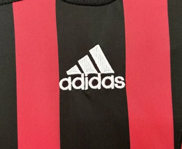 2006/07 AC Milan Ronaldo #99 Maldini #3 Kakà #22 Retro Jersey Home Replica - Image 8